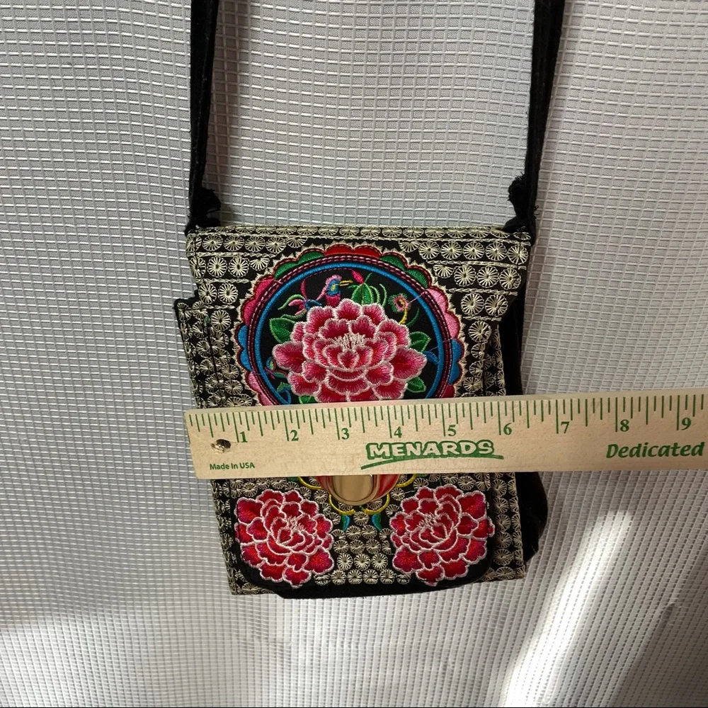 Floral Embroidered BOHO Crossbody - Picture 6 of 7